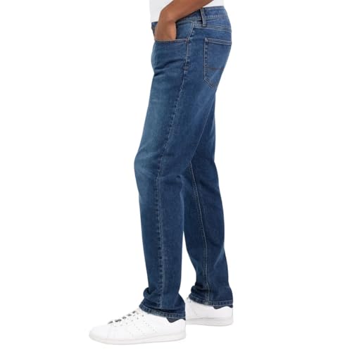 IZOD Saltwater Men's 5 Pocket Straight Fit Comfort Stretch Denim Jean