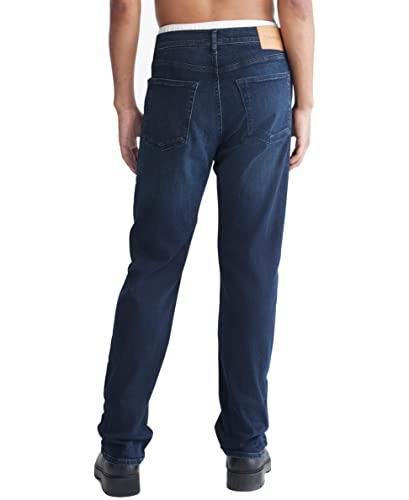 Calvin Klein Men's Straight Fit Jeans