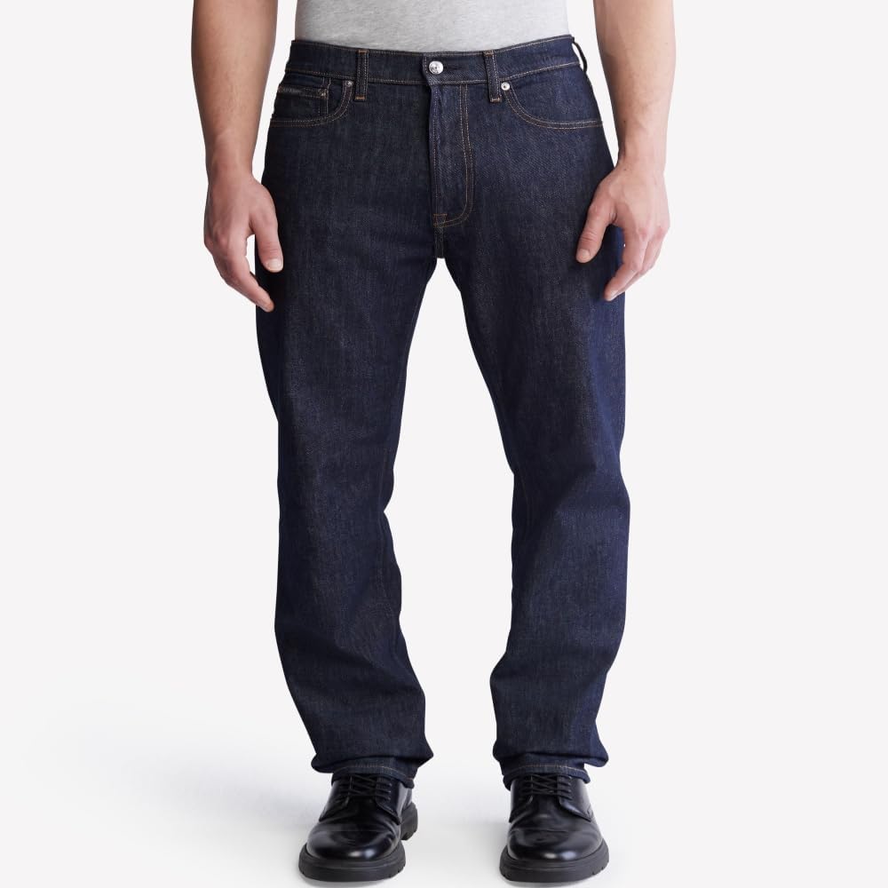 Calvin Klein Men's Straight Fit Jeans