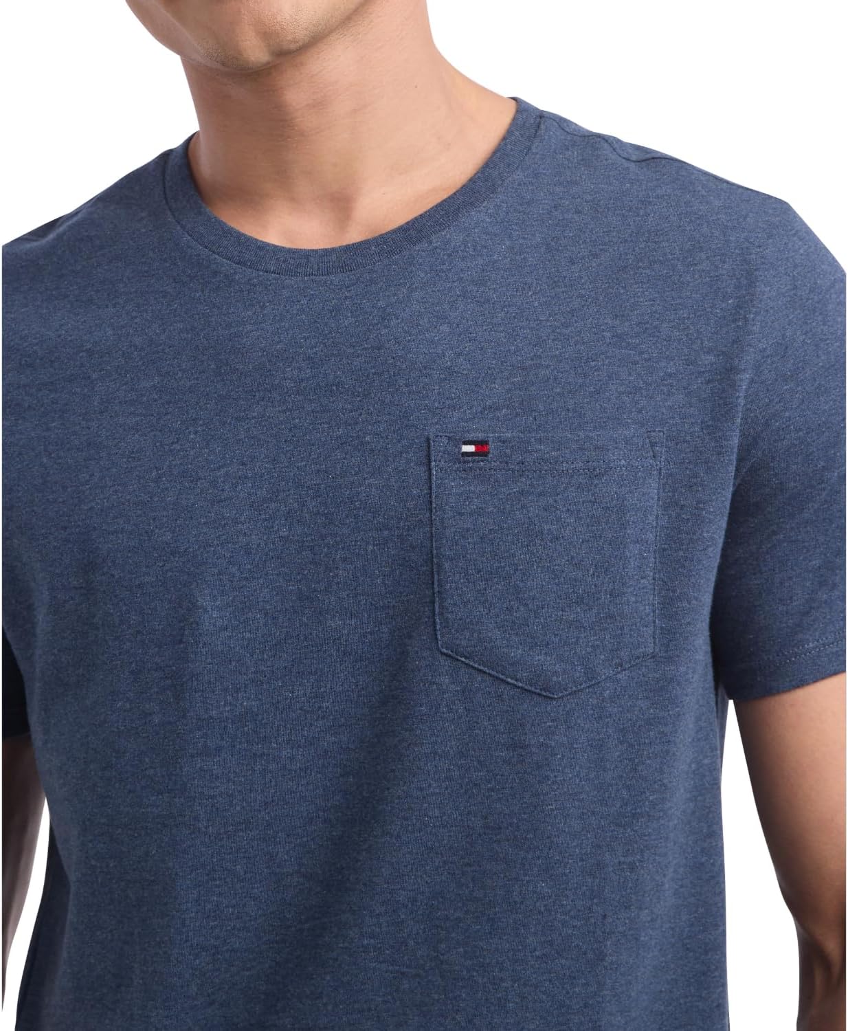 Tommy Hilfiger Men's Essential Short Sleeve Cotton Crewneck Pocket T-Shirt