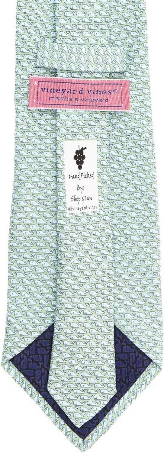 vineyard vines mens Vineyard Whale TieNecktie