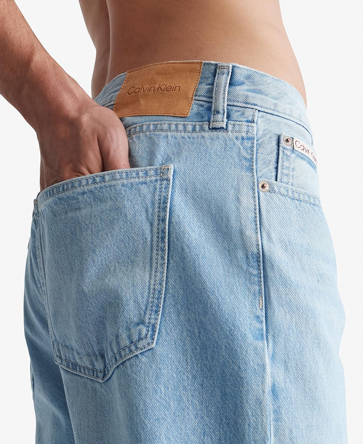 Calvin Klein Men's Straight Fit Jeans