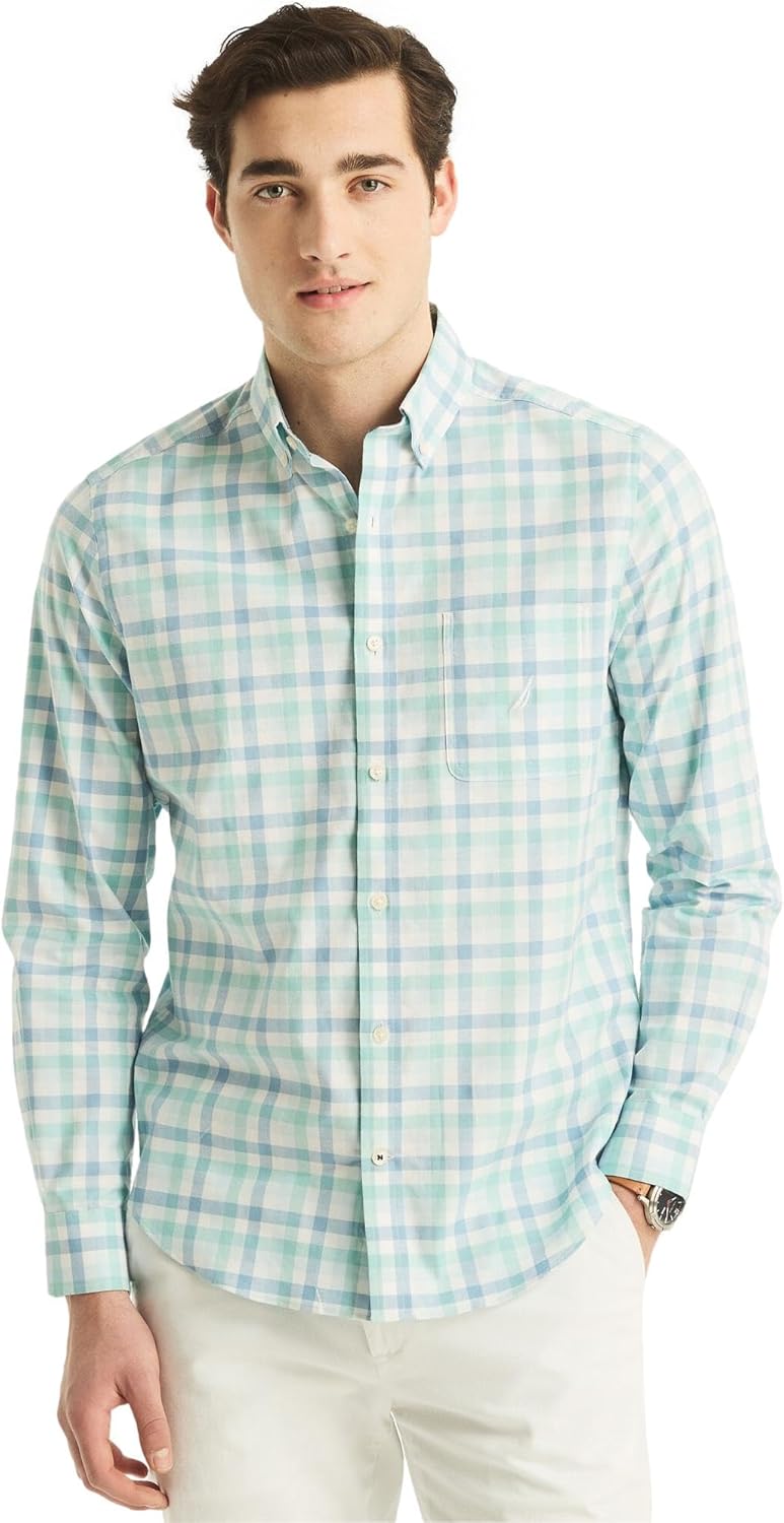 Nautica Men's Classic Fit Stretch Solid Long Sleeve Button Down Shirt