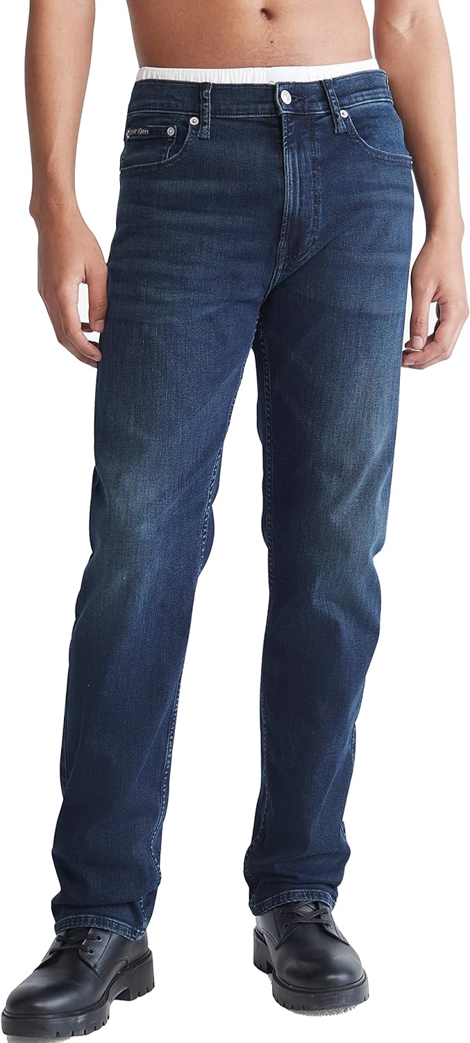 Calvin Klein Men's Straight Fit Jeans