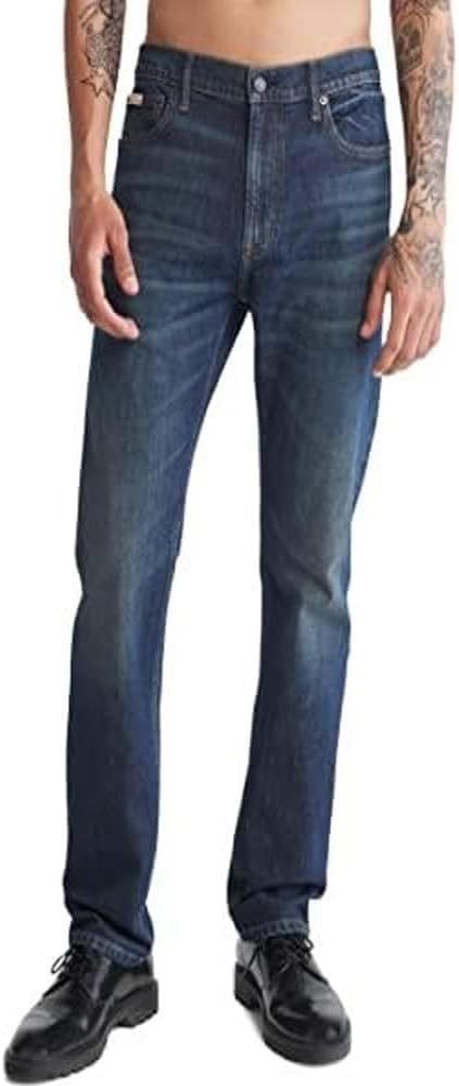 Calvin Klein Men's Straight Fit Jeans