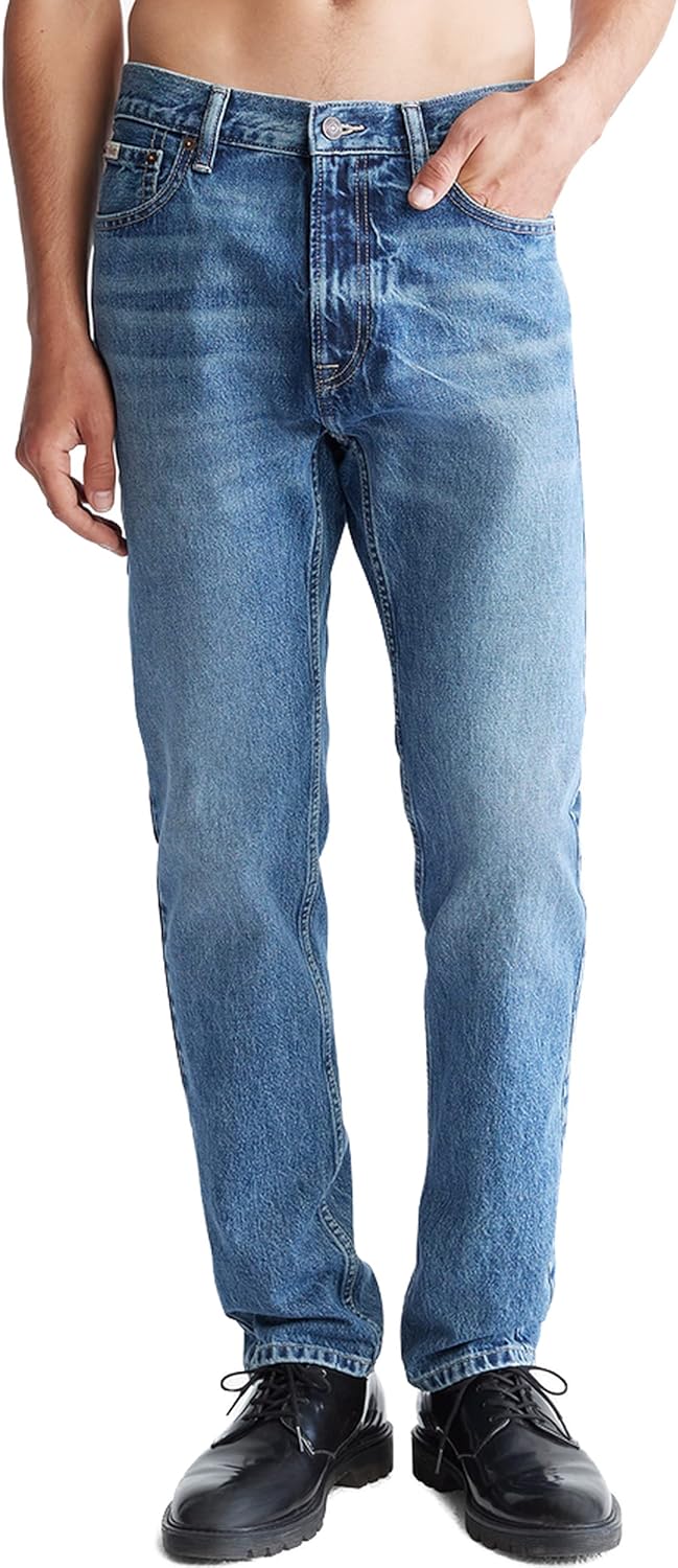 Calvin Klein Men's Straight Fit Jeans